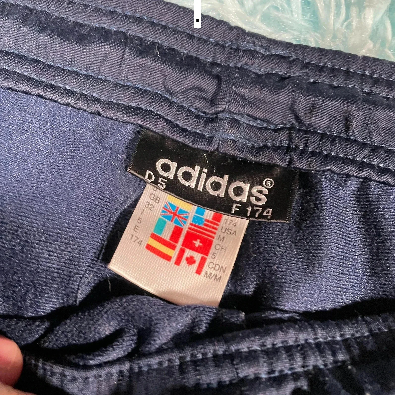 Thumb 4
